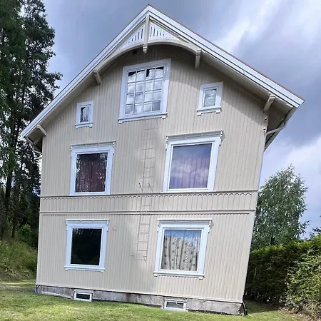 Central Apartment Leilighet *