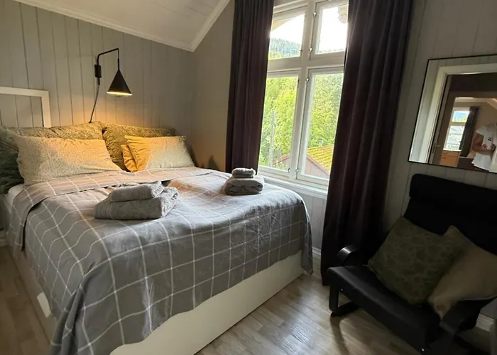 Central Apartment *